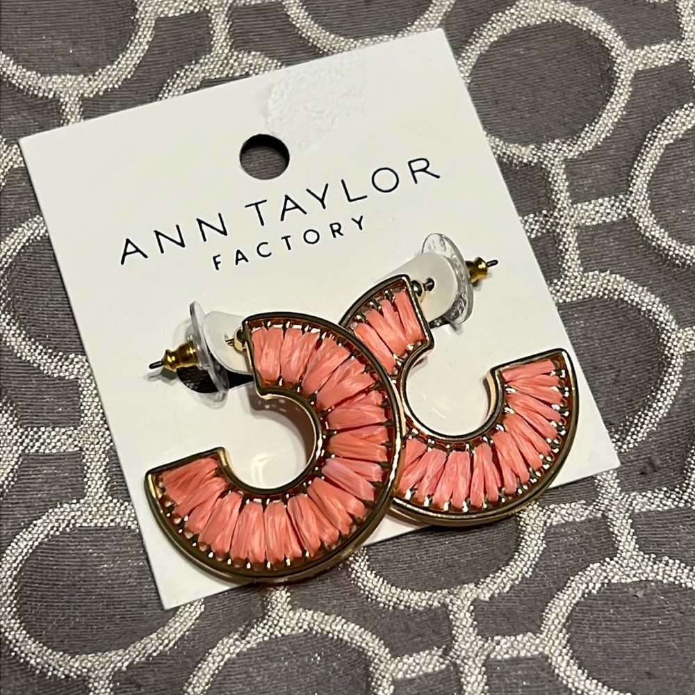 NWT Ann Taylor Pink Boho Earrings